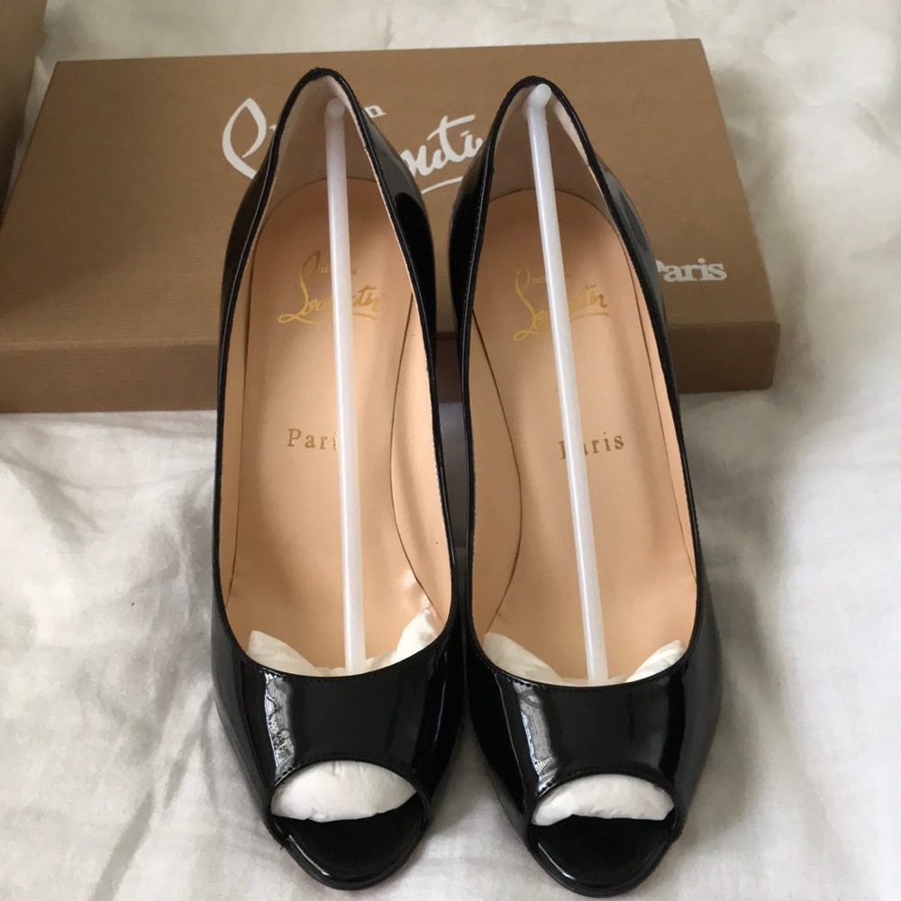 NIB Black youyou 85 patent